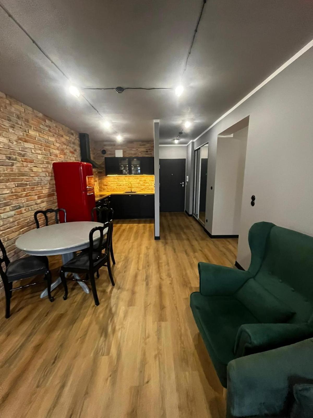 Apartament Z Widokiem Na Stadion Styl Industrialny Jedyny Taki Check In 24 H Posen Exterior foto